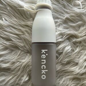 Kencko Shaker Bottle